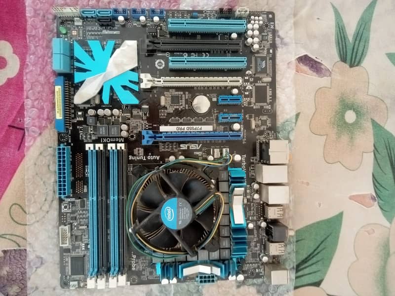 Asus P7P55D Pro First Genration Motherboard With intel Core i5 760 0