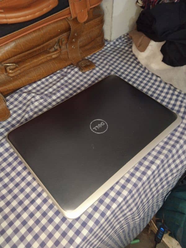 Dell Latitude (Touch Screen) 4gb RAM | 128gb SSD | Core i5 4th gen 0