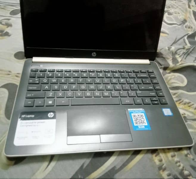 HP laptop for sale condition 9/10 1