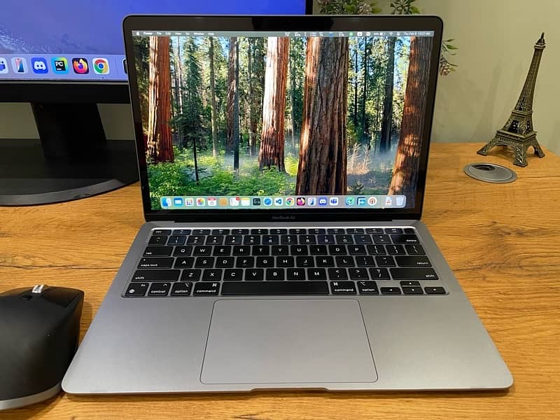 MacBook Air 2020 M1 8GB 1