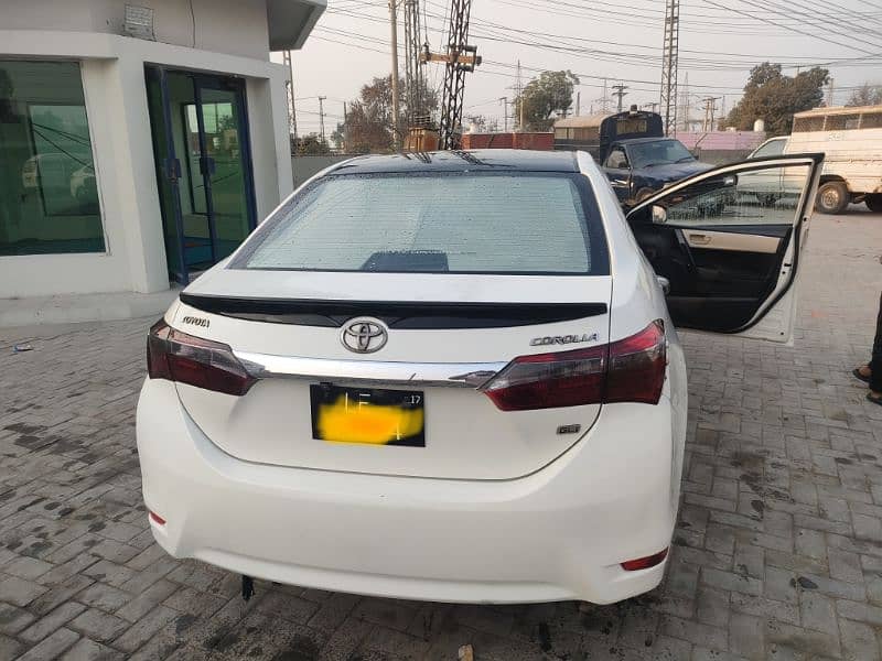 Toyota Corolla GLI 2013 1