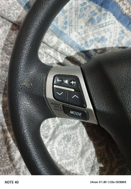 toyota multimedia steering wheel 1