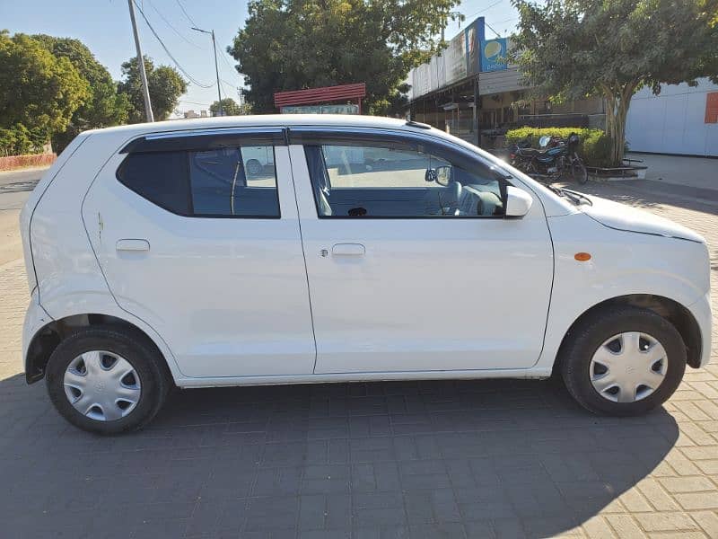 Suzuki Alto VXL AGS 1