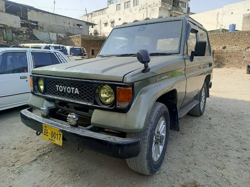 Toyota Land Cruiser jeep 1987 6