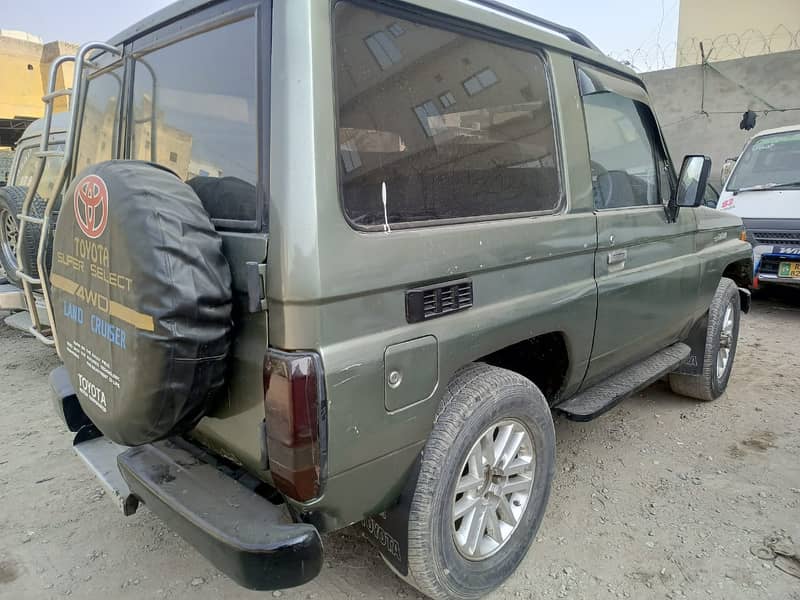 Toyota Land Cruiser jeep 1987 9