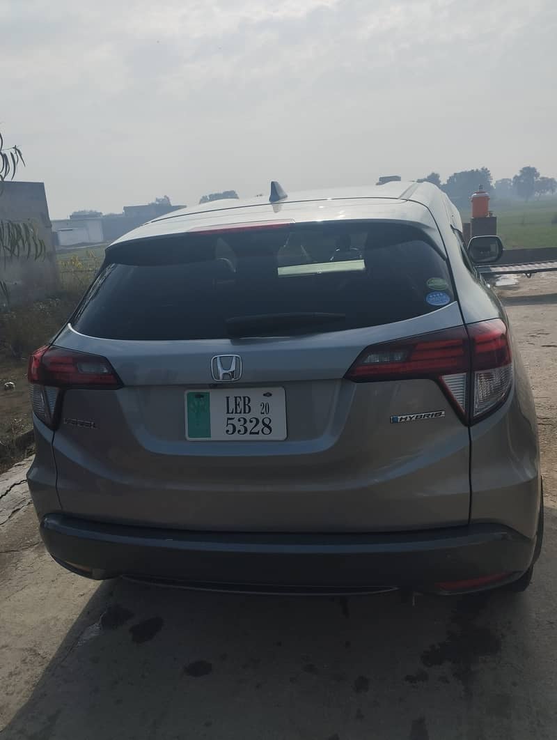 Honda Vezel 2015 4