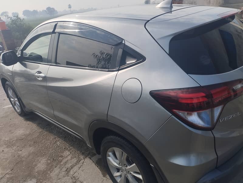 Honda Vezel 2015 5