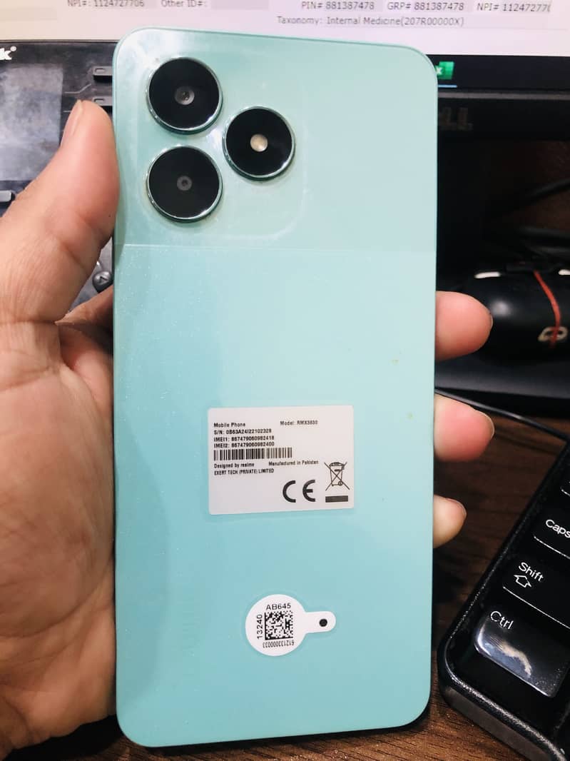 Realme C51 3