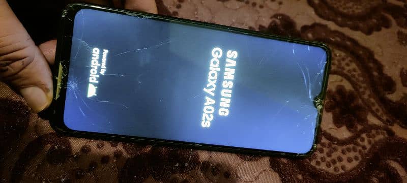 64GB Samsung 4GB ram model A02S for sale only cracks on the screen 0