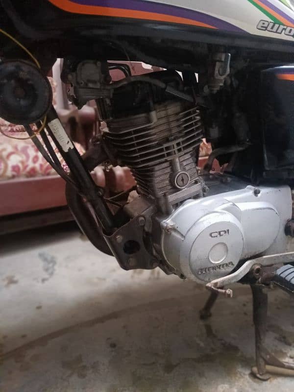 Honda cg125 very good condition 3