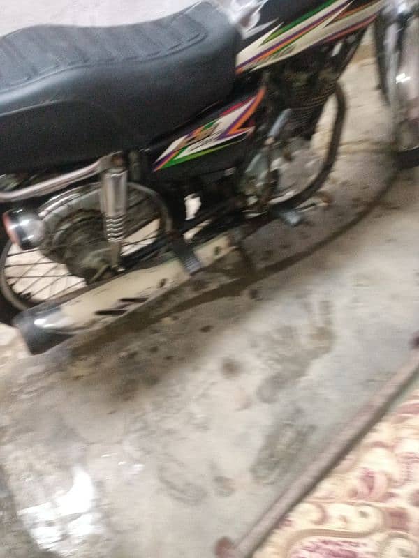 Honda cg125 very good condition 7