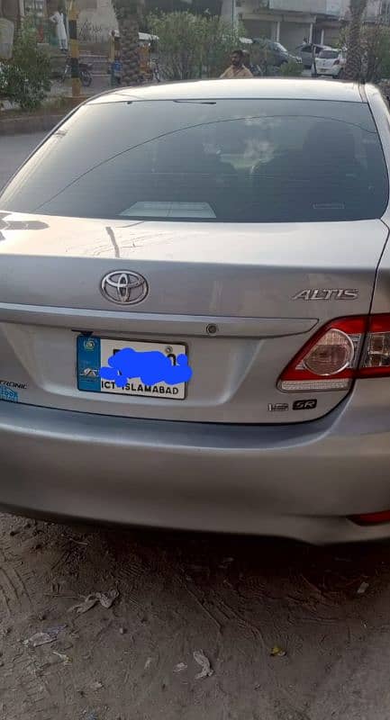 Toyota Corolla Altis 2011, 1.6 5