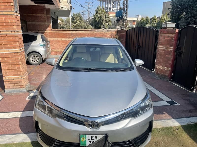 Toyota Corolla GLI 2017 1.3 auto orginal orginal condition 2