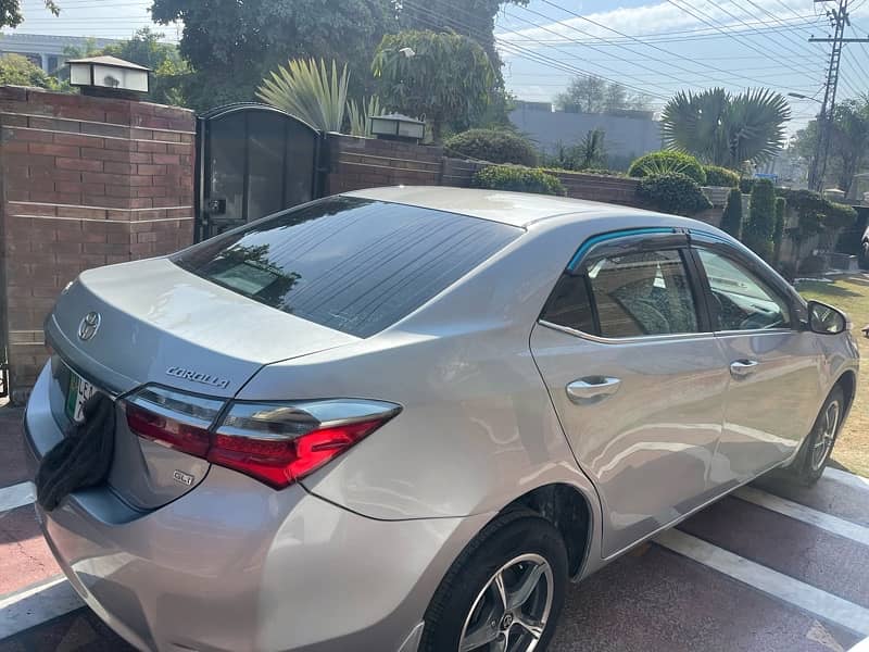 Toyota Corolla GLI 2017 1.3 auto orginal orginal condition 11