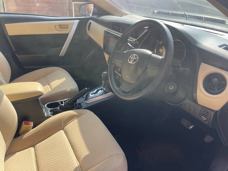 Toyota Corolla GLI 2017 1.3 auto orginal orginal condition 14