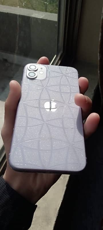 iPhone 11 0