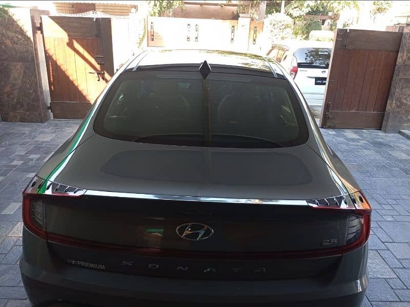 hyundai sonata immaculate condition 2