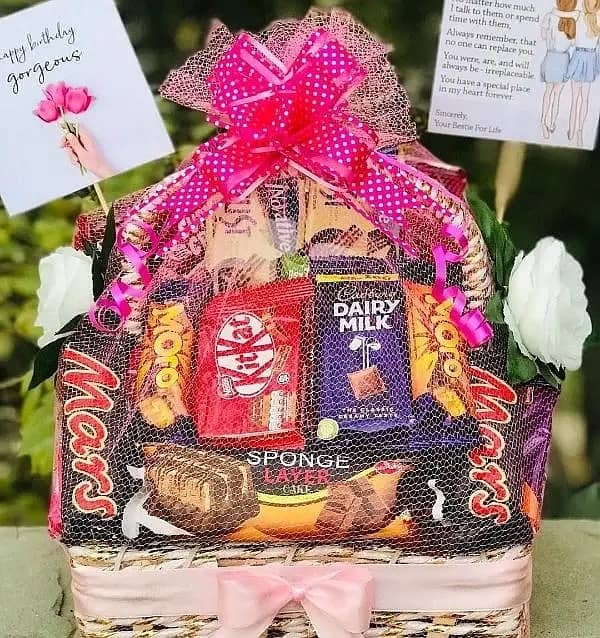 Customized Gift Baskets For Birthdays, Gift Boxes, Chocolate Bouquet 0