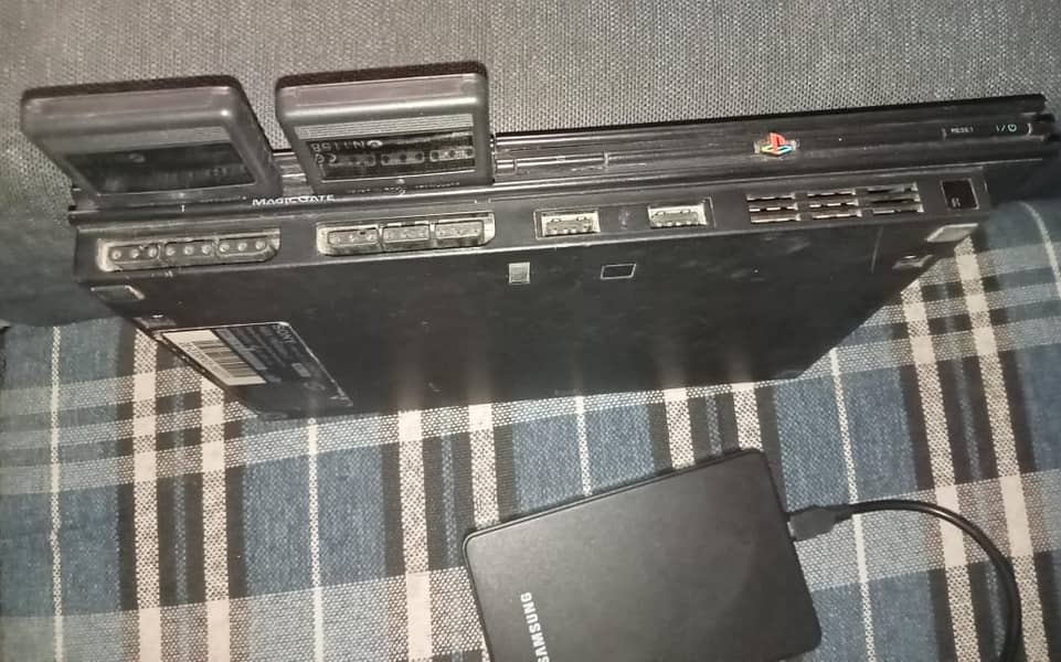 PS 2 excellent condition with original controller 5