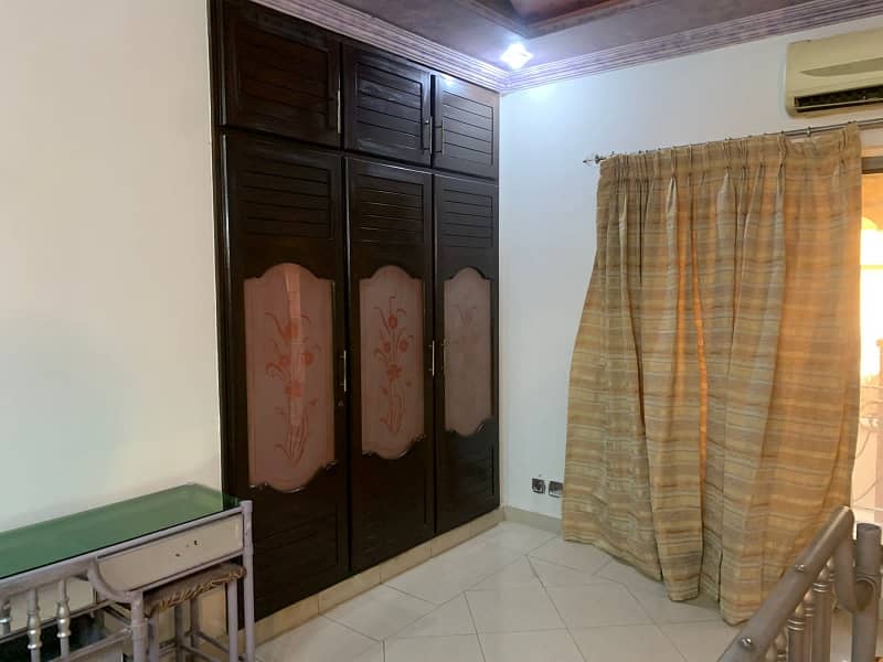 ONE KANAL HOUSE AVAILABLE FOR RENT 27