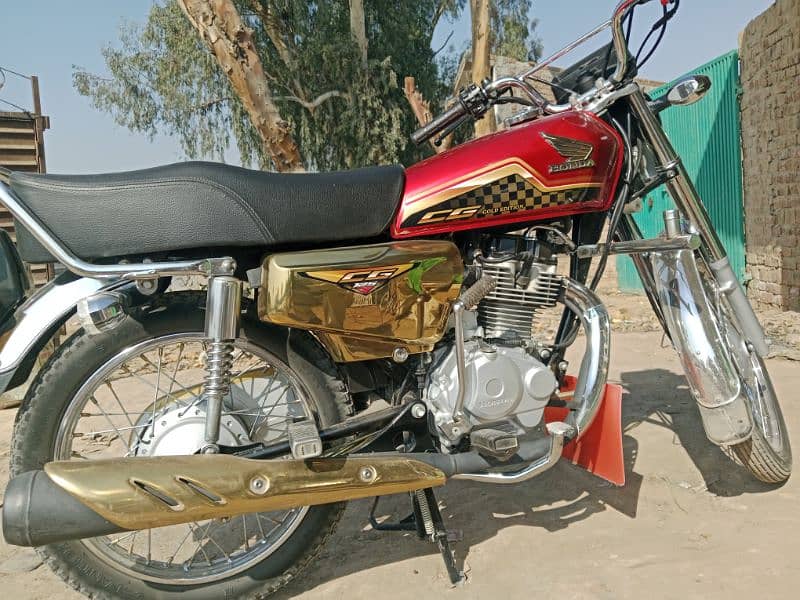 Honda CG 125  self start golden edition 0