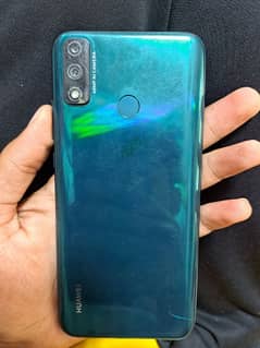 Huawei y8 4/64gb