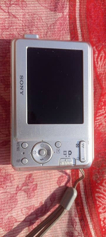 sony camera look like new condition 3