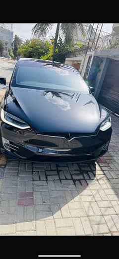 Tesla Model X 2017