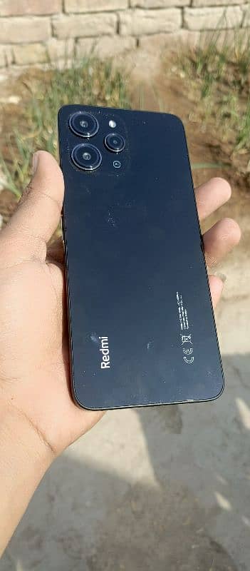 realme 12 2