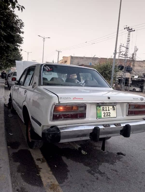 Toyota Corona 1974 3