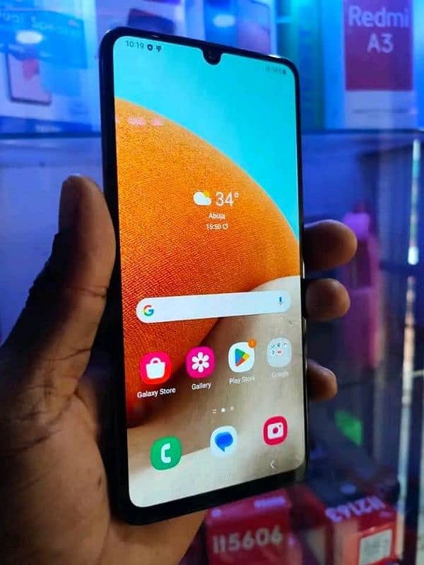 Samsung a32 128 GB my WhatsApp number 03250226756 0