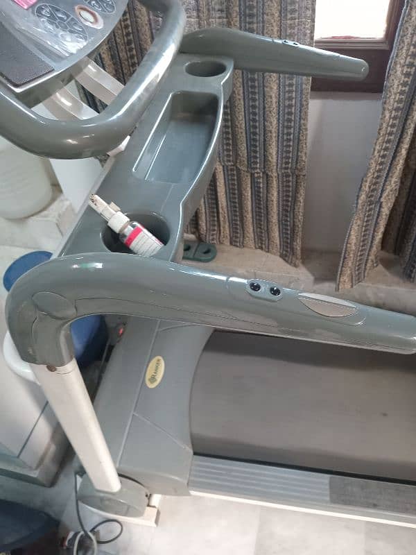 Electric running machine(Treadmil) very good condition. No any fault 3