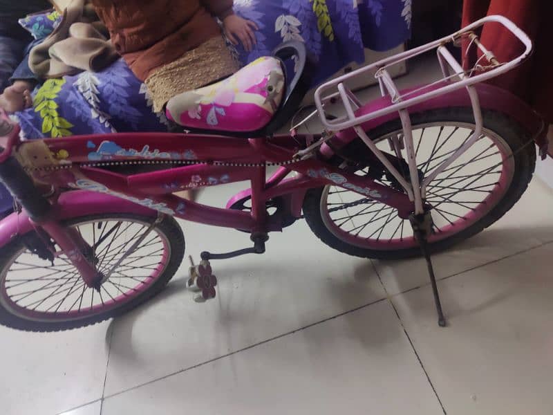 Girls bicycle for salle 0