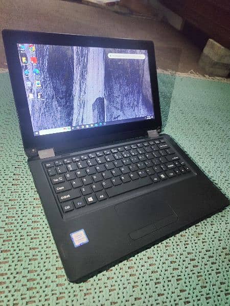 Laptop Y11C 8/256 Tablet mode Touch screen full okay Working. 3