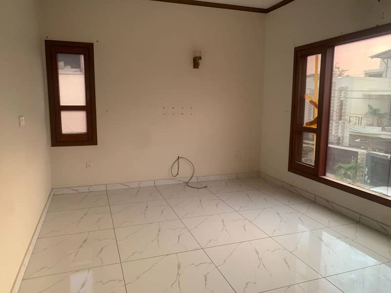 Luxury 300-Yard Bungalow For Rent In DHA Phase 7 Just Like New! 0