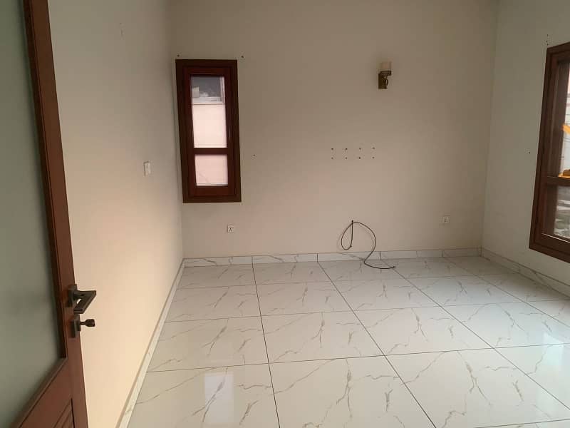 Luxury 300-Yard Bungalow For Rent In DHA Phase 7 Just Like New! 1