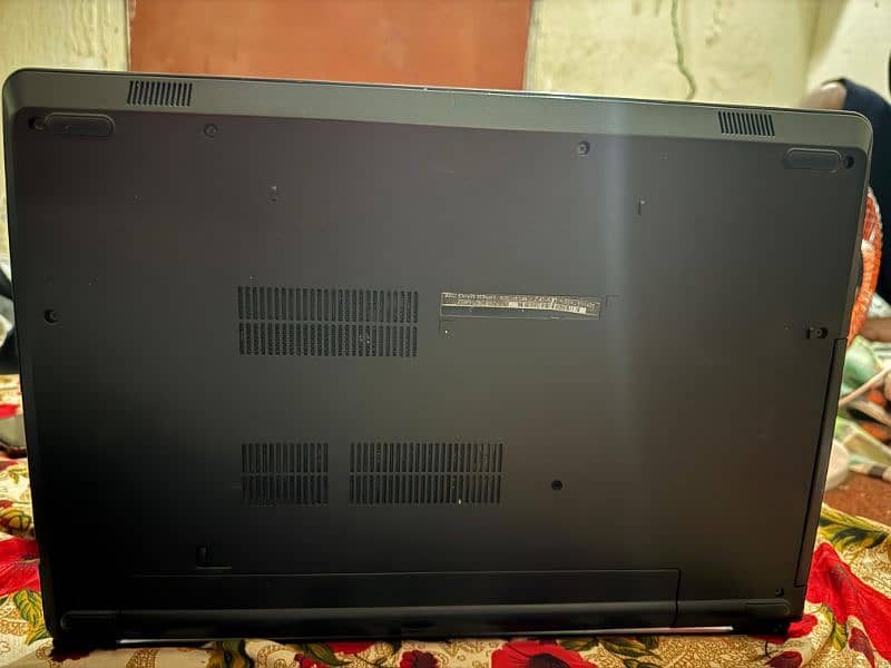 Dell Core i7 | 7th Generation | 2 GB Graphics Card 2