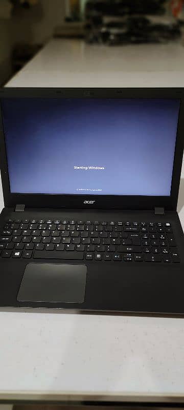 ACER Laptop 500gb/8gb full keypad 7