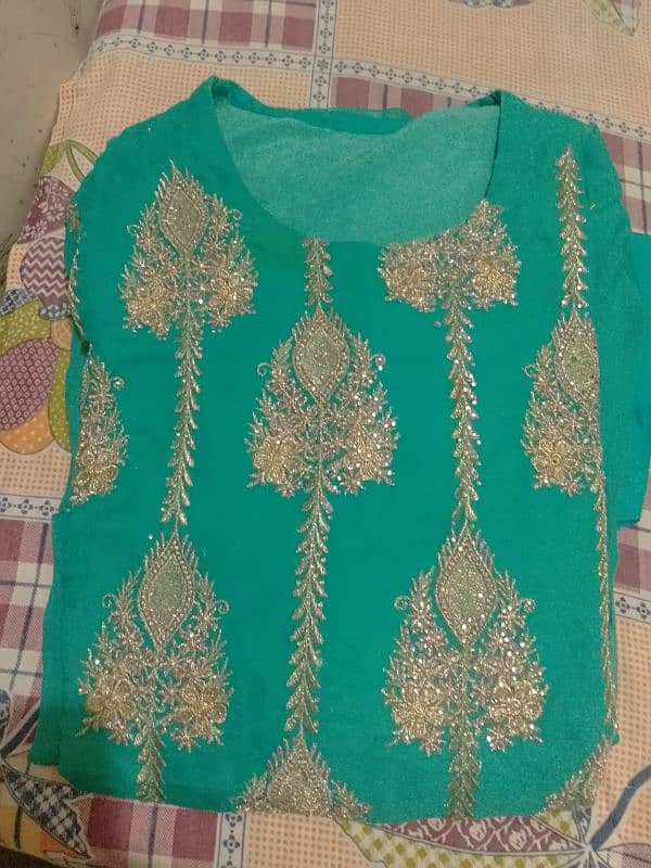 Ladies 3 peice suit for sale only in 1500 3