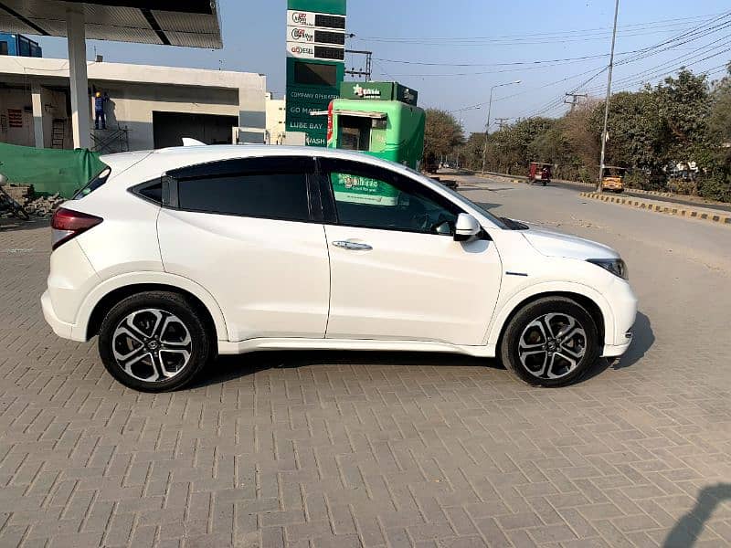 Honda Vezel 14/24 B2B Geniune Car Z sensing Urgent Sell 2