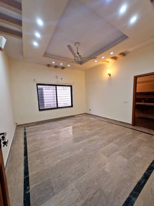 3 Beds 1 Kanal Upper Portion Prime Location for Rent in DHA Phase 4 Lahore. 5