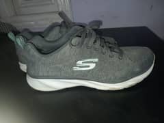 Skechers Lite-Weight | Size 8 | PKR 5,500 | Good Condition