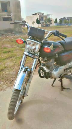 honda 125.  . . 03019777147