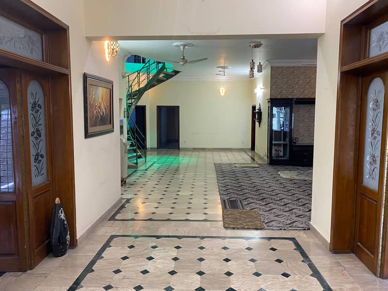 1 Kanal House for Sale, Amir Town Main Road. 4