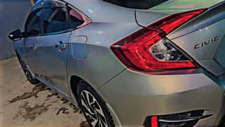 Honda Civic 2018 UG