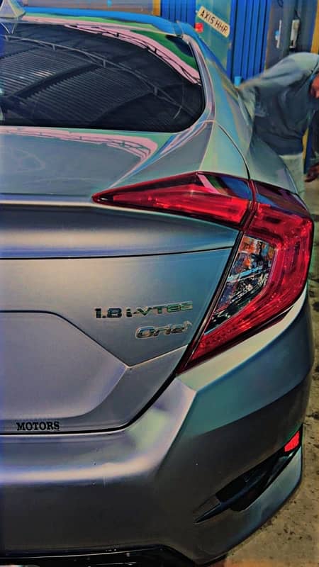 Honda Civic 2018 UG 1