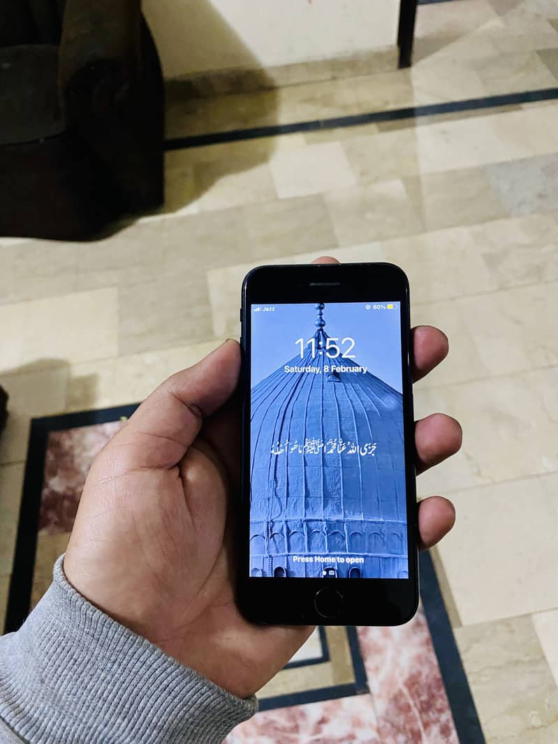 iphone 7 pta approve 32gb 0