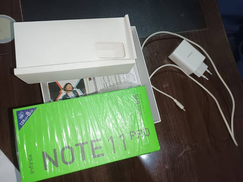 Infinix note 11 pro 8+5/128 9