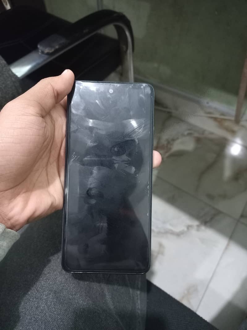 Infinix smart 8 in lush condition 0