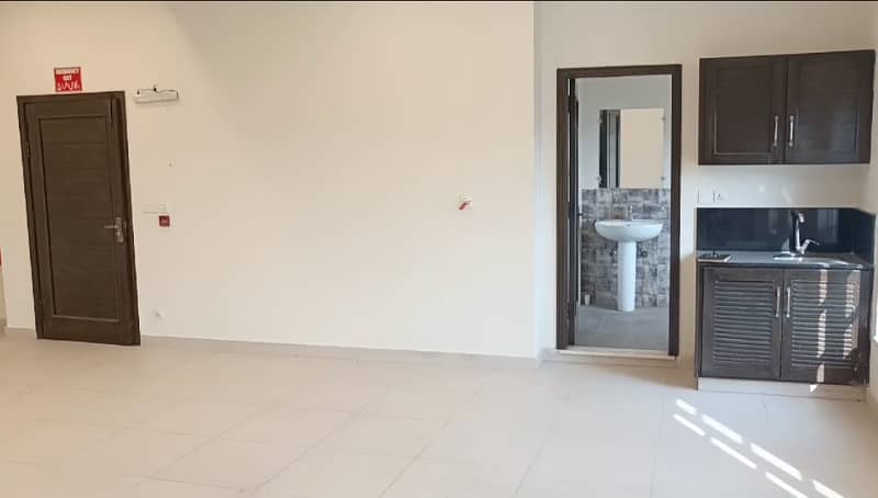 4 Marla 2nd Floor Office With Elevator For Rent In DHA Phase 6 Main Boulevard, Lahore. 8